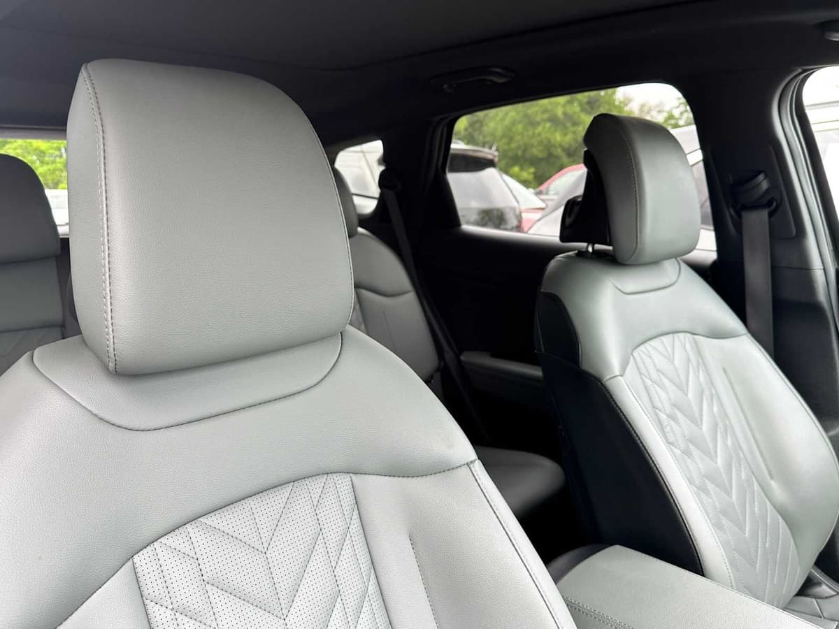 2023 Kia Sportage - Image 22