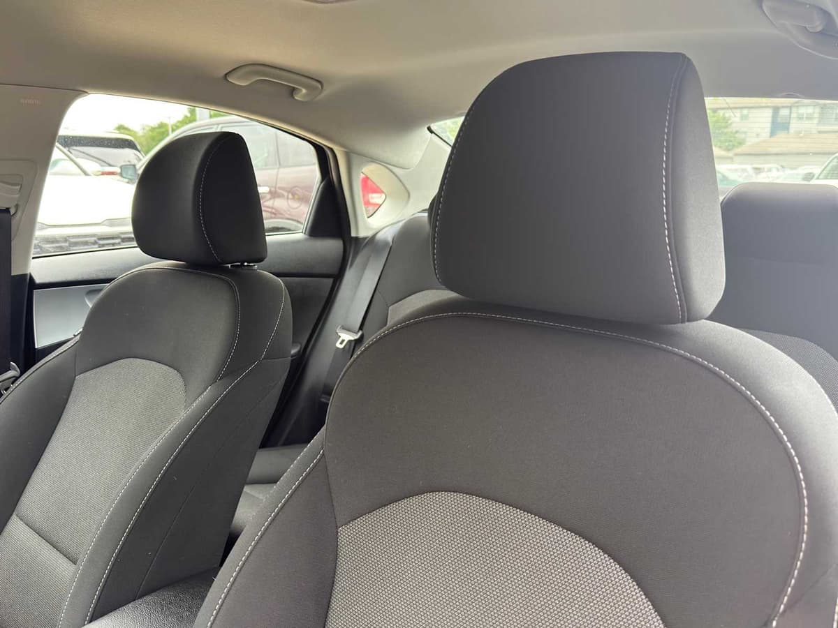 2023 Kia Forte - Image 8