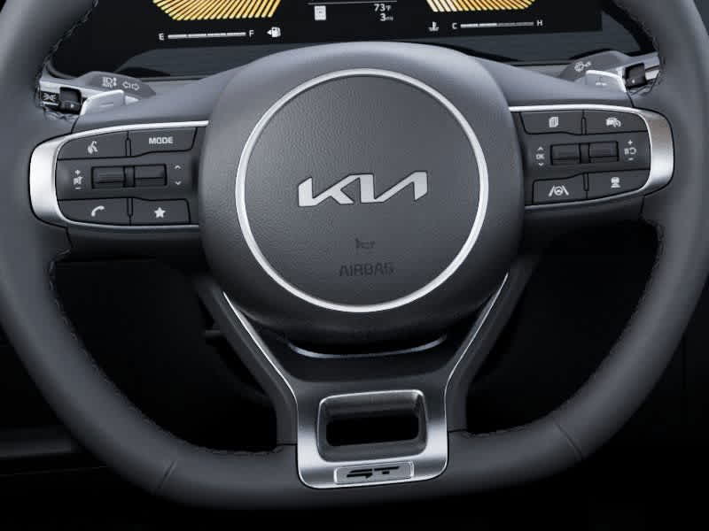 2026 Kia K5 - Image 22