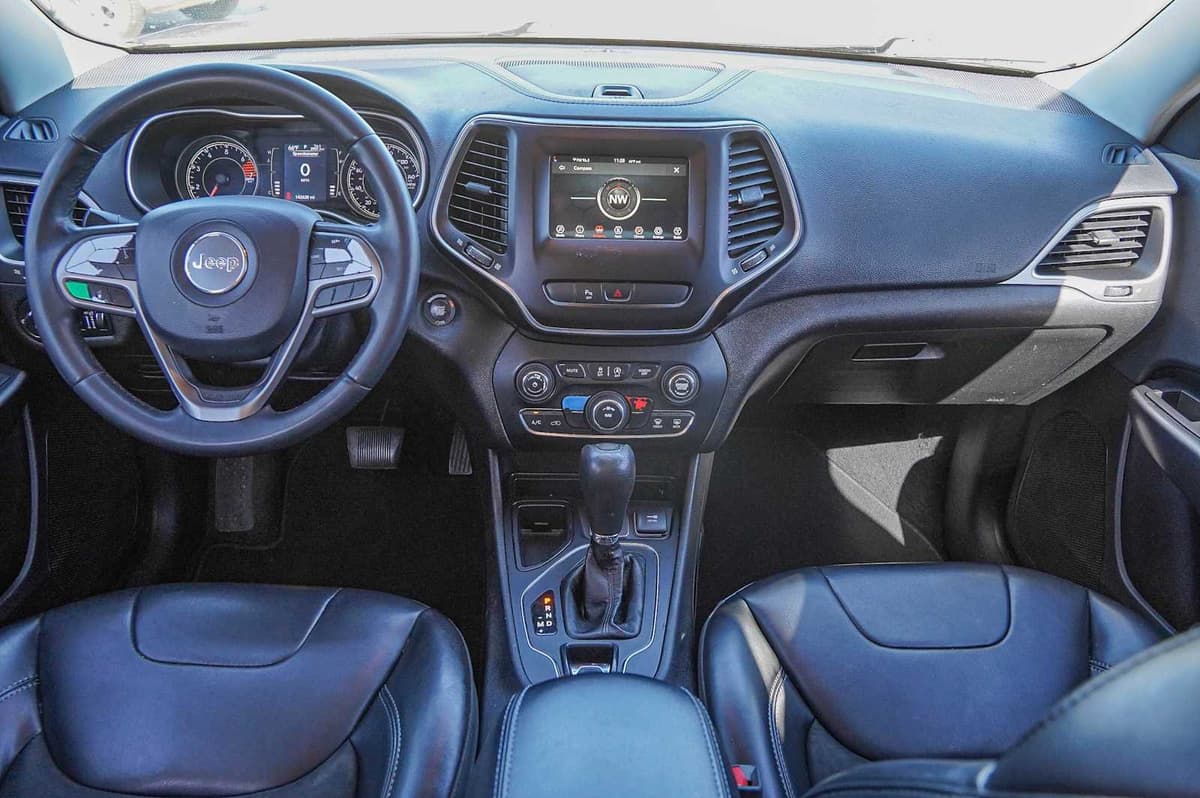 2019 Jeep Cherokee - Image 21