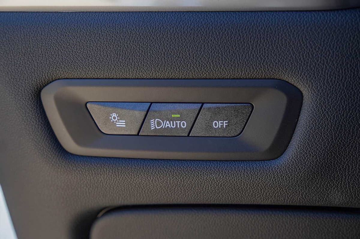 2026 BMW X5 - Image 24