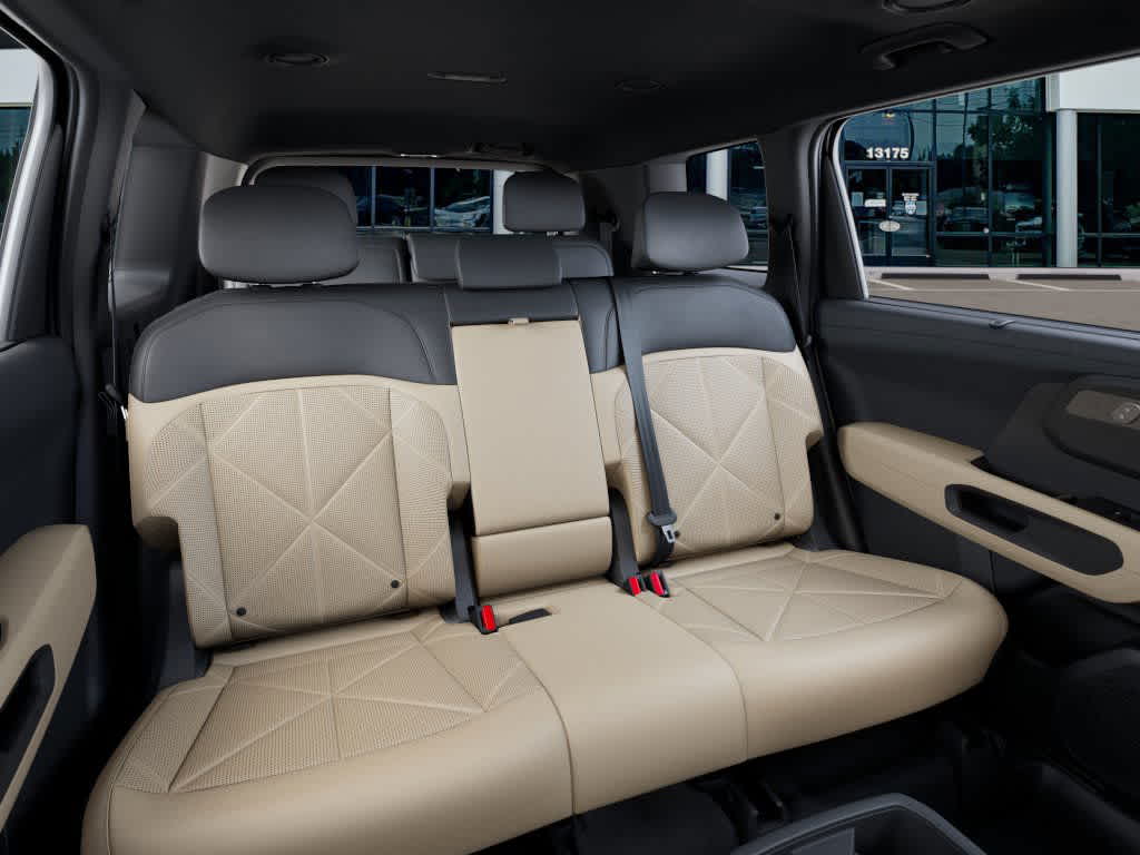 2027 Kia Telluride - Image 16