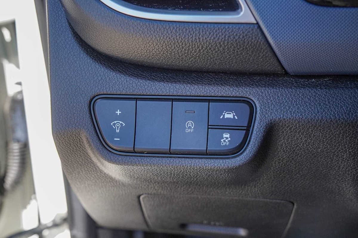 2022 Kia Seltos - Image 22