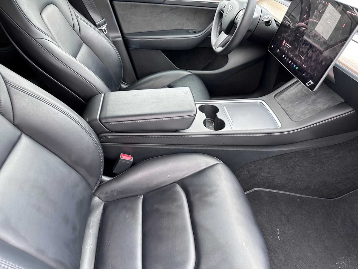 2023 Tesla Model Y - Image 14