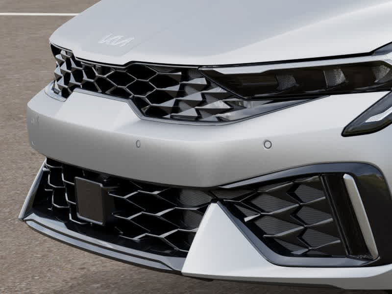 2026 Kia K5 - Image 12