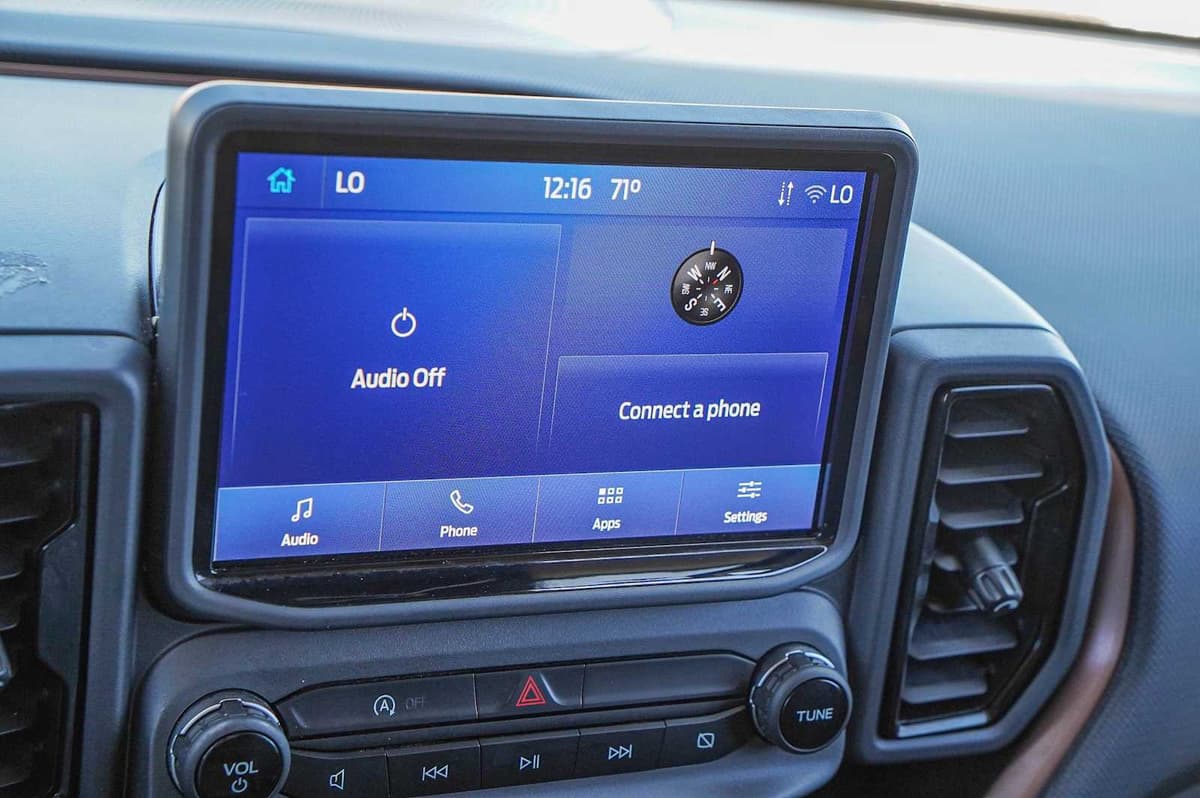 2022 Ford Bronco Sport - Image 19