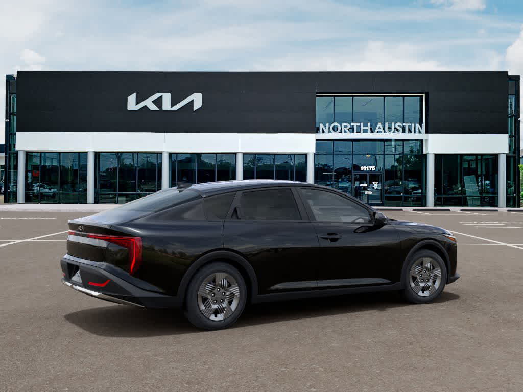 2026 Kia K4 - Image 6