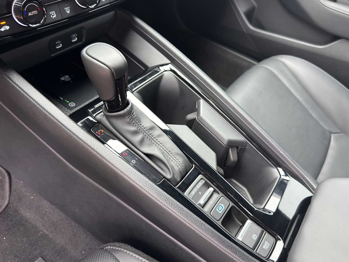 2026 Honda Accord Hybrid - Image 13