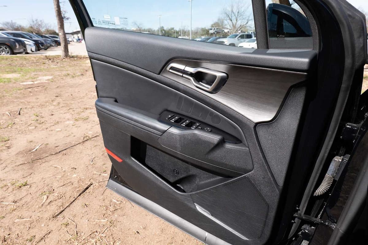 2023 Kia Sportage - Image 20