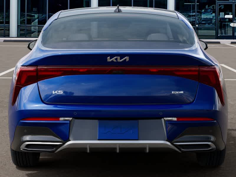 2026 Kia K5 - Image 13