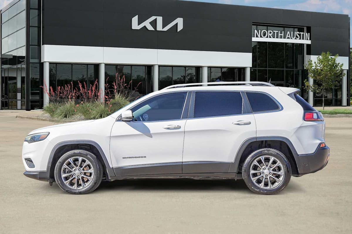 2019 Jeep Cherokee - Image 4