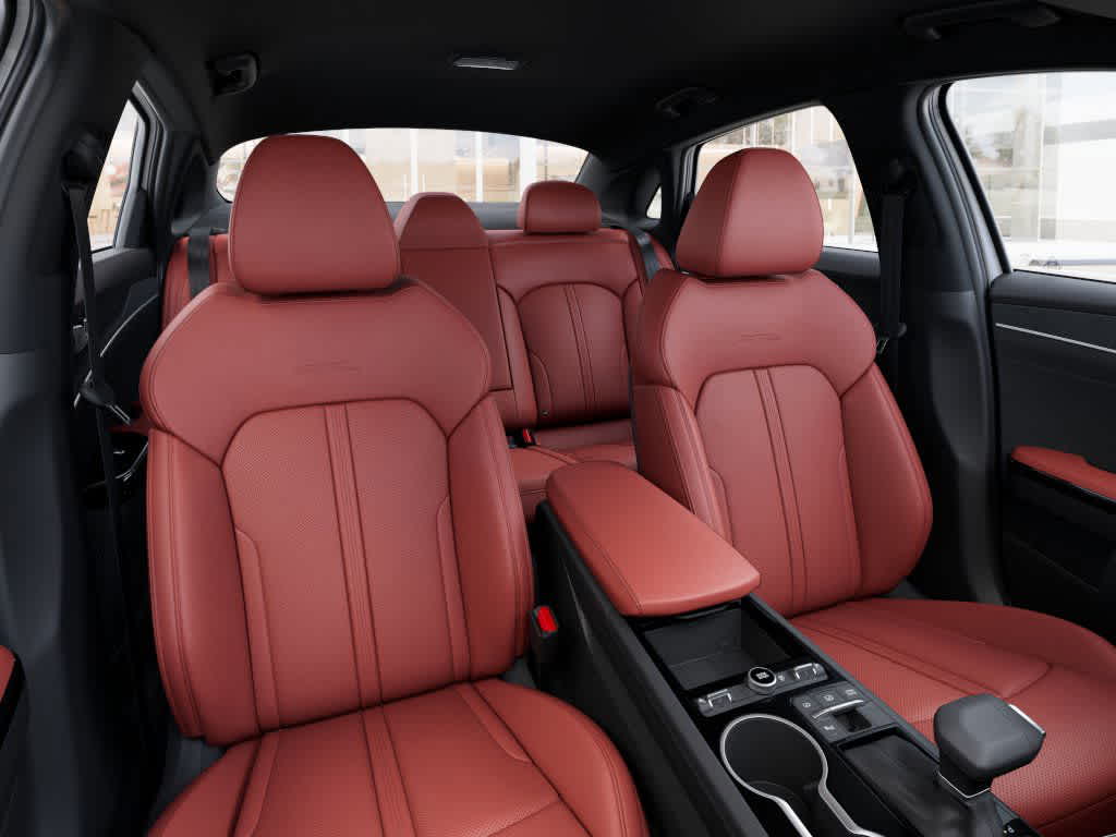 2026 Kia K5 - Image 15