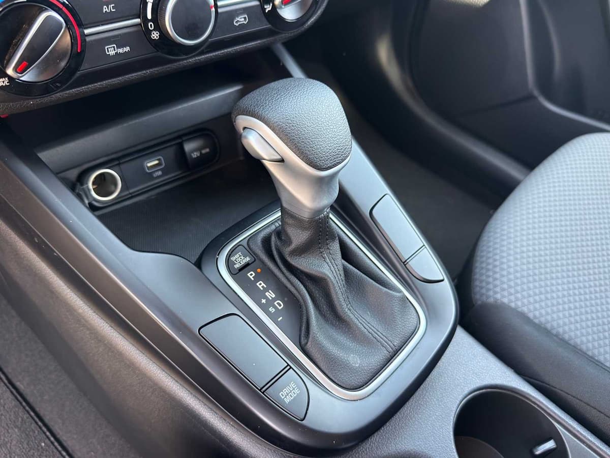 2023 Kia Soul - Image 11