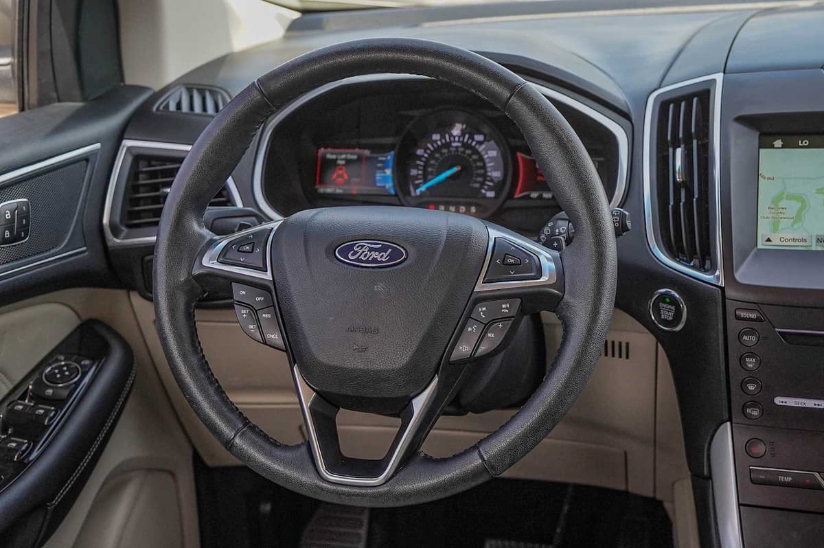 2018 Ford Edge - Image 27