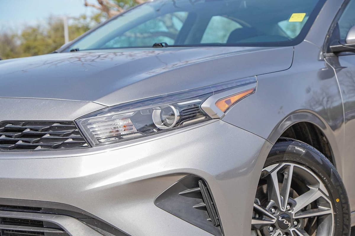 2024 Kia Forte - Image 3