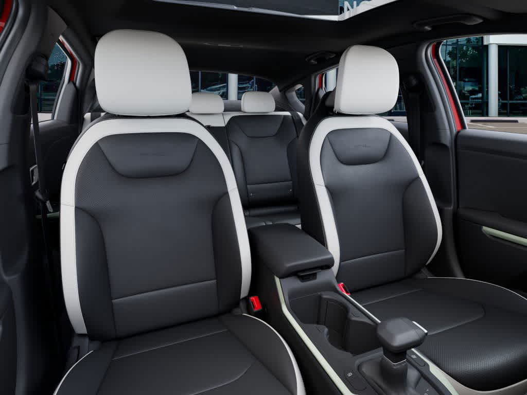 2025 Kia K4 - Image 15