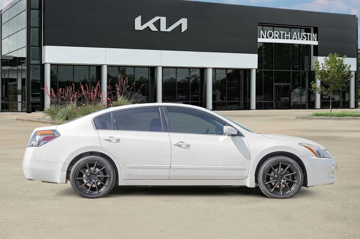 2012 Nissan Altima - Image 7