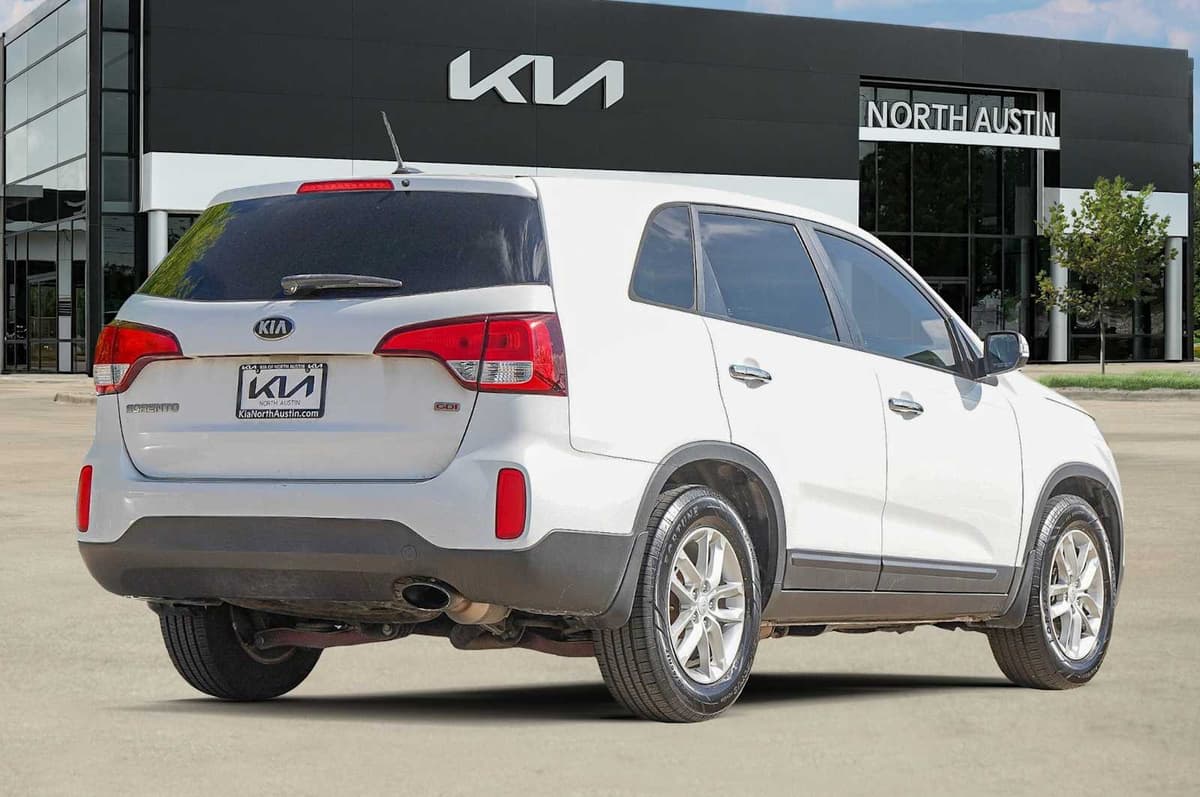 2014 Kia Sorento - Image 6