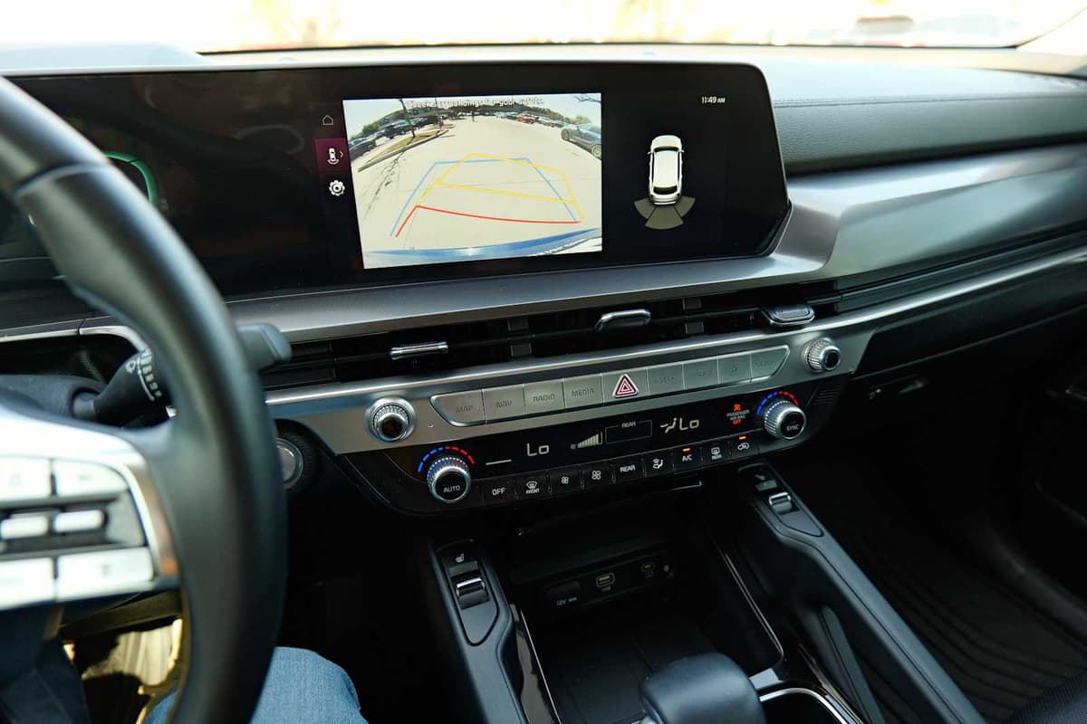 2023 Kia Telluride - Image 16