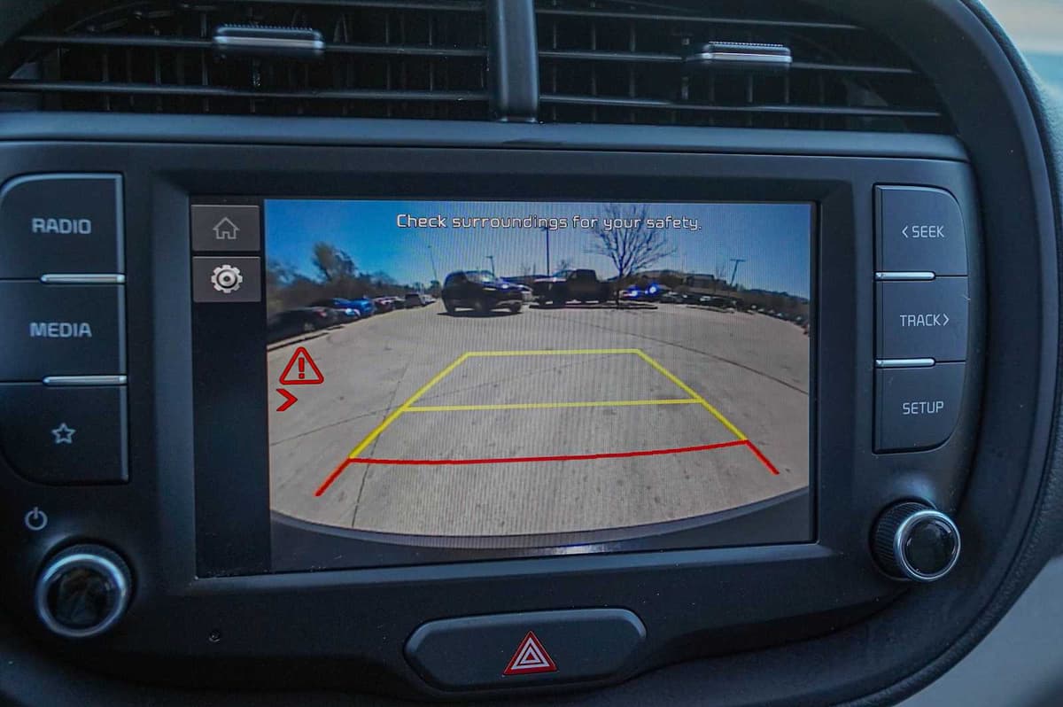 2023 Kia Soul - Image 16