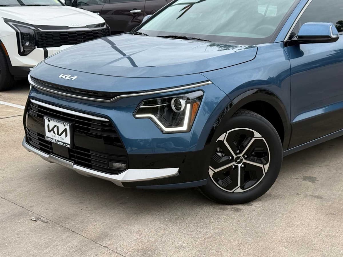 2026 Kia Niro - Image 2