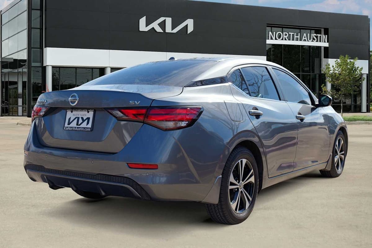 2022 Nissan Sentra - Image 7