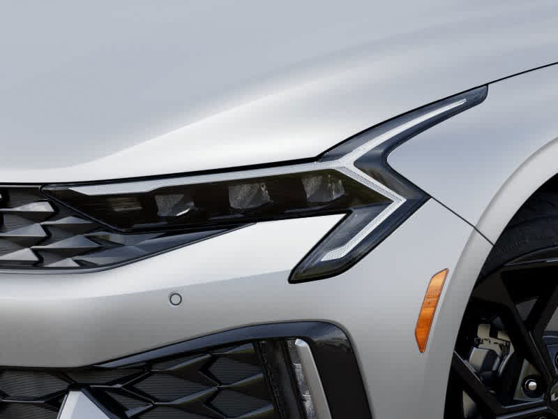 2026 Kia K5 - Image 10