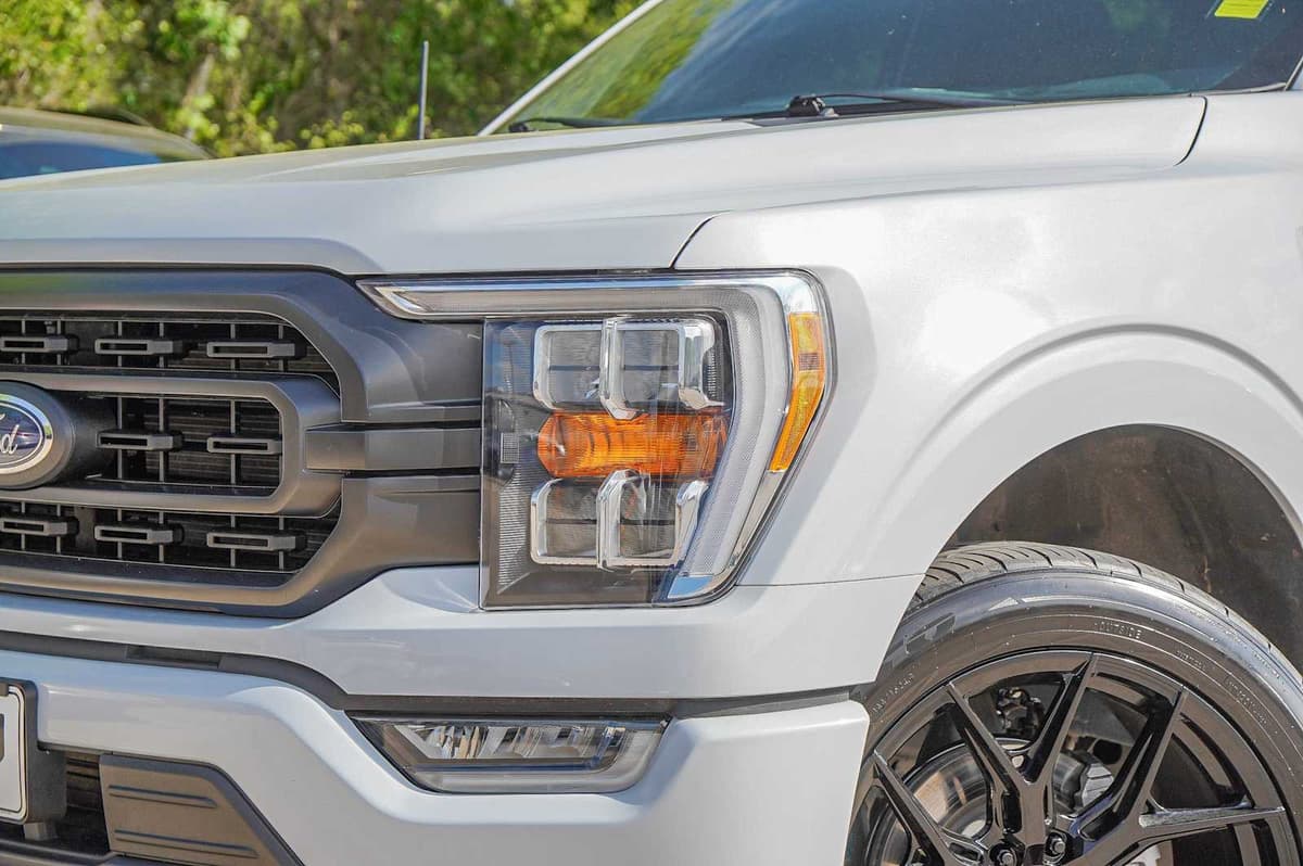 2022 Ford F-150 - Image 3