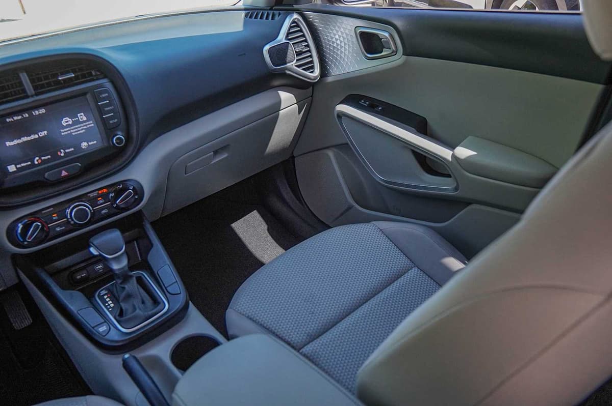 2023 Kia Soul - Image 26