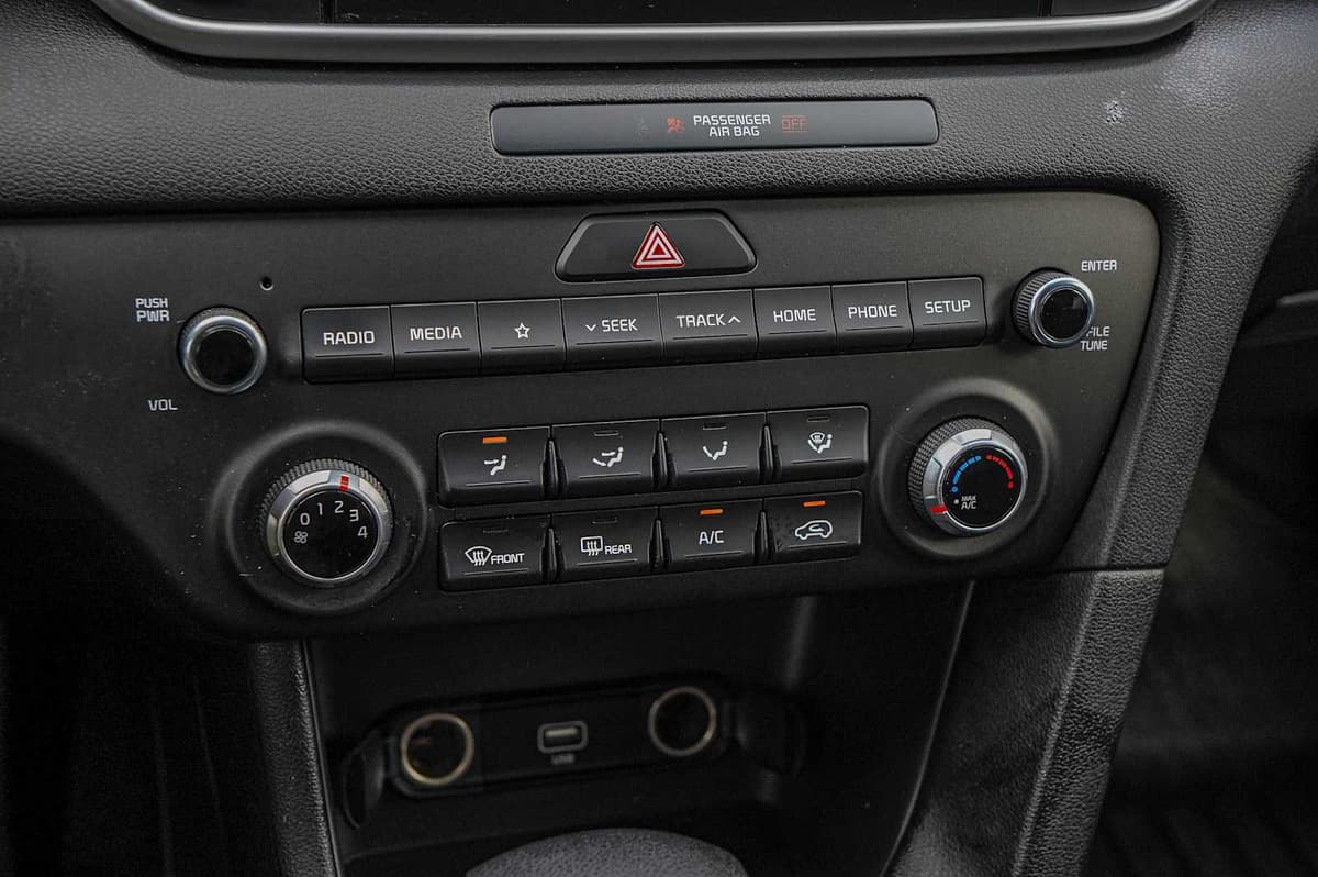 2021 Kia Sportage - Image 18