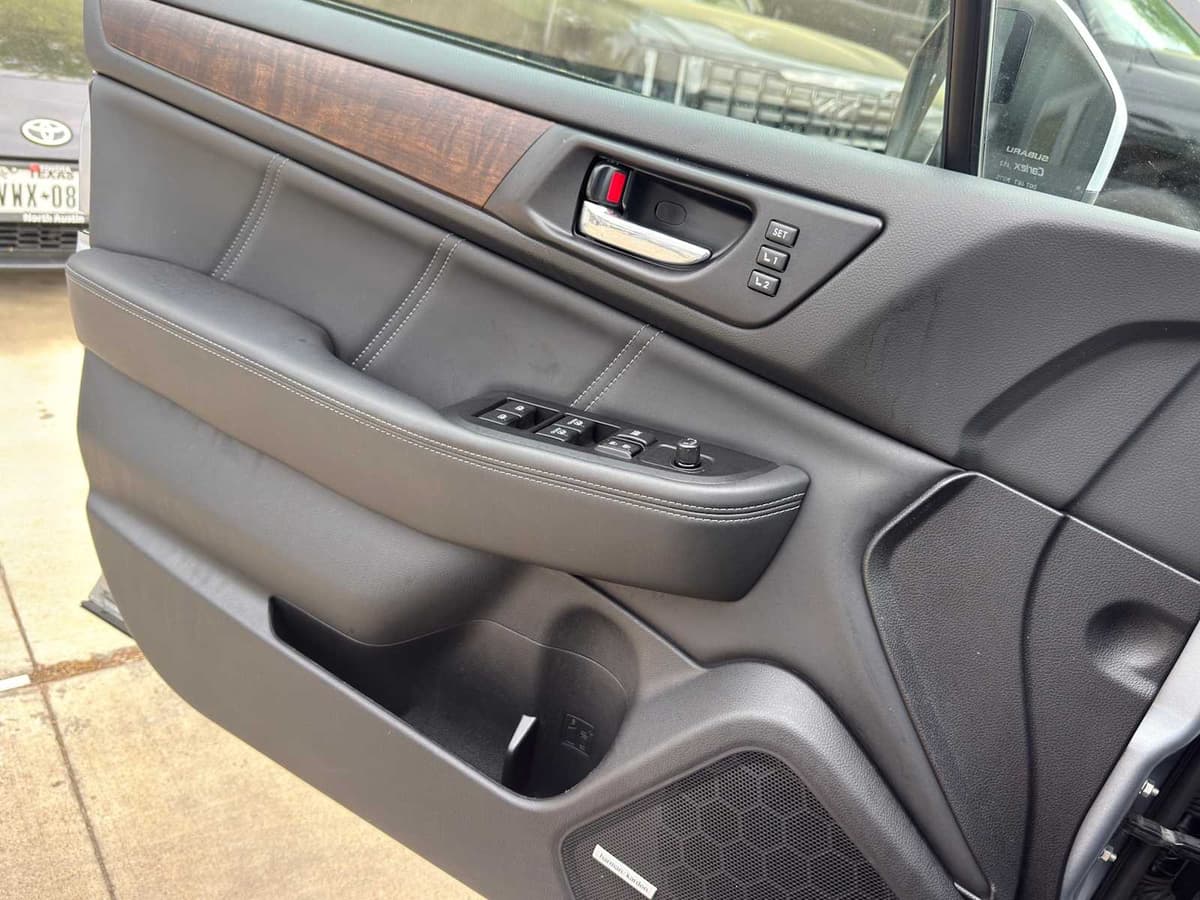 2019 Subaru Outback - Image 24