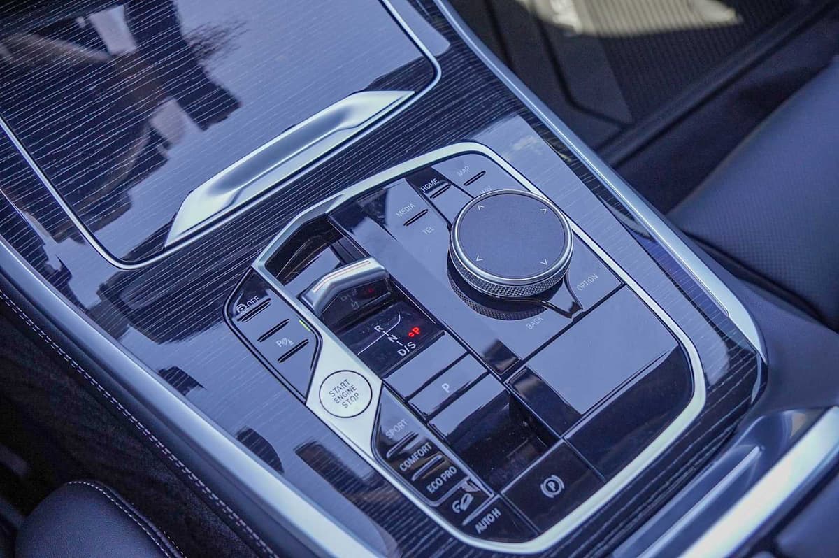 2026 BMW X5 - Image 21