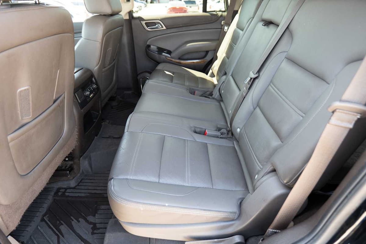 2015 GMC Yukon - Image 24