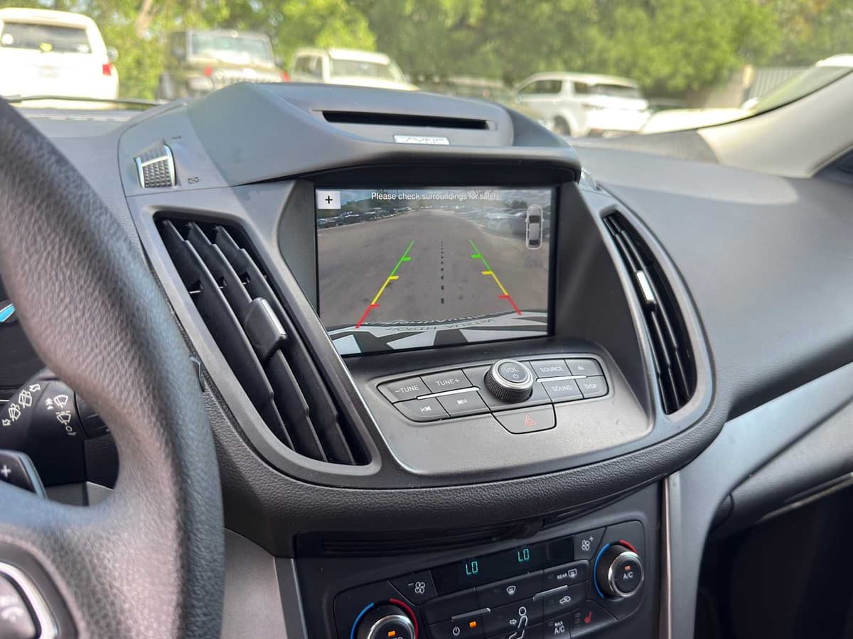 2017 Ford Escape - Image 13