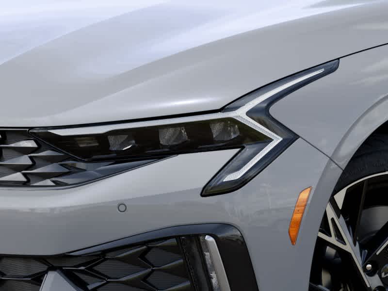 2026 Kia K5 - Image 10
