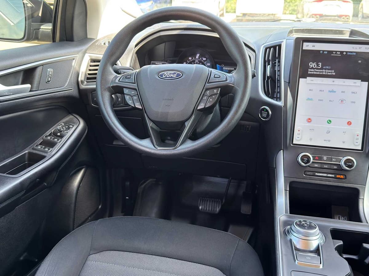 2022 Ford Edge - Image 23