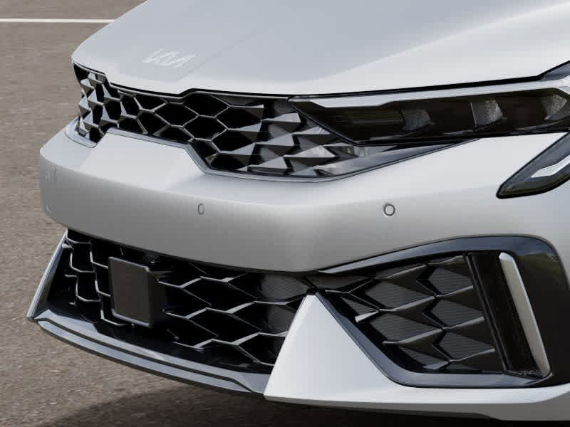 2026 Kia K5 - Image 12