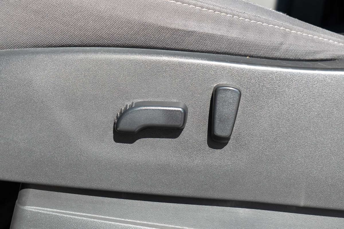 2022 Nissan Frontier - Image 22