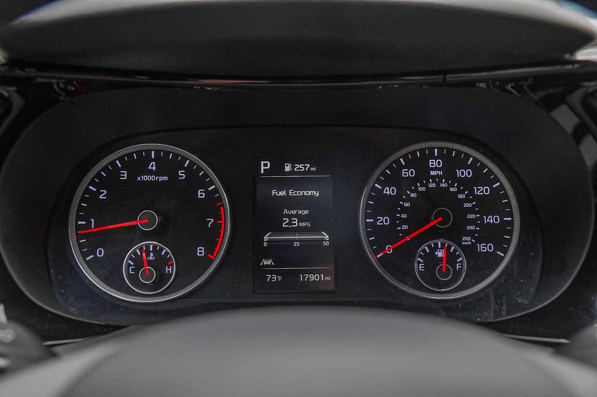 2024 Kia K5 - Image 16