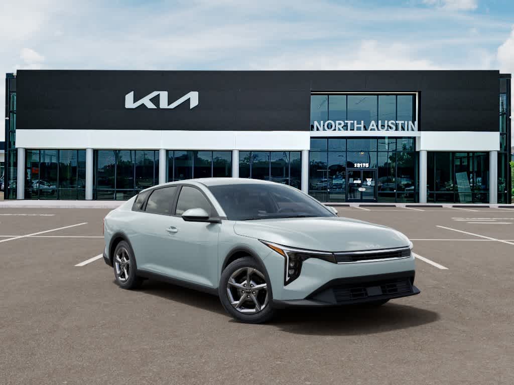 2026 Kia K4 - Image 8
