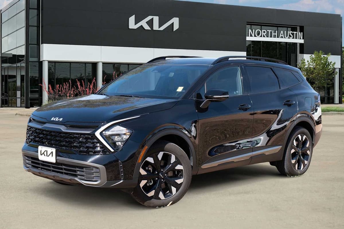 2023 Kia Sportage - Image 1