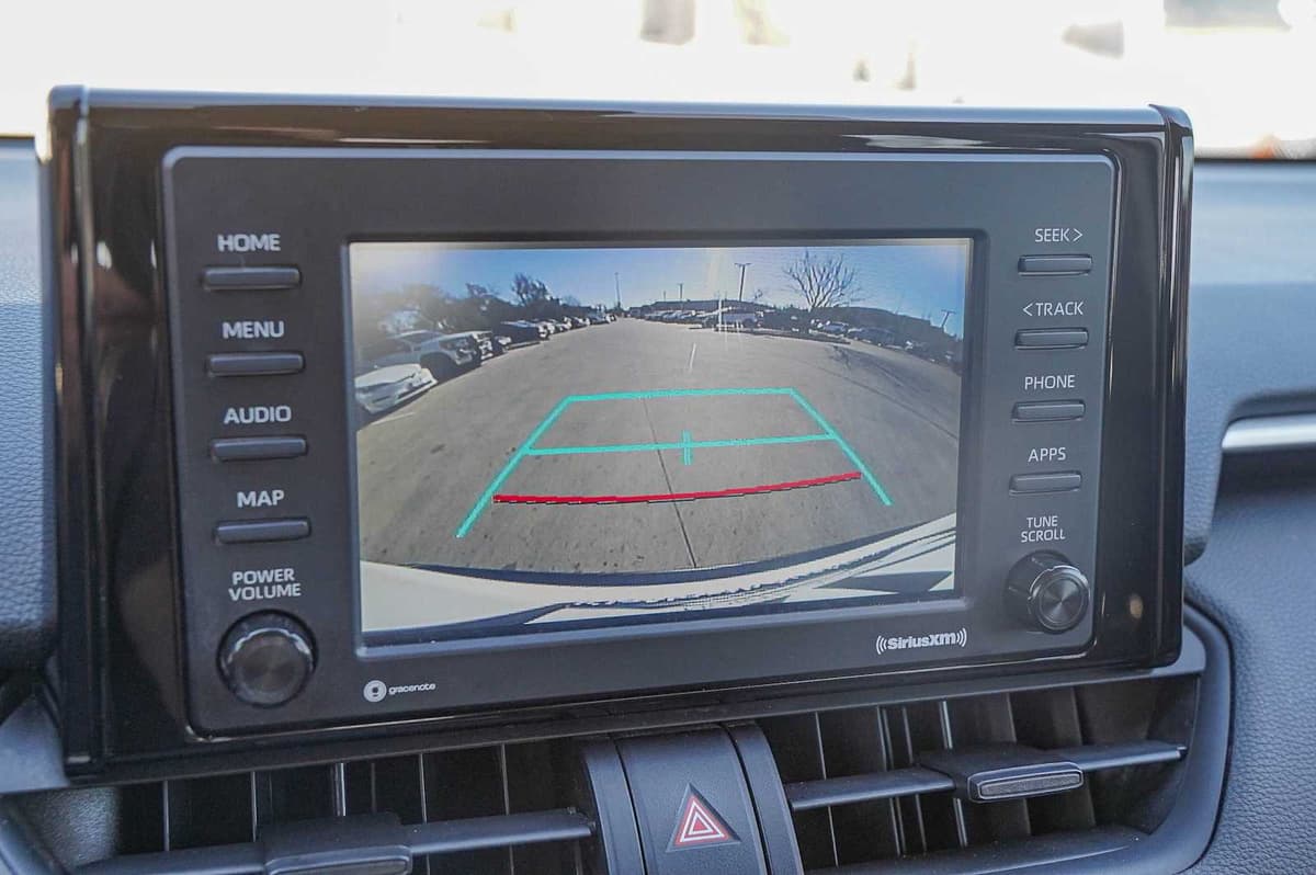 2021 Toyota RAV4 - Image 16