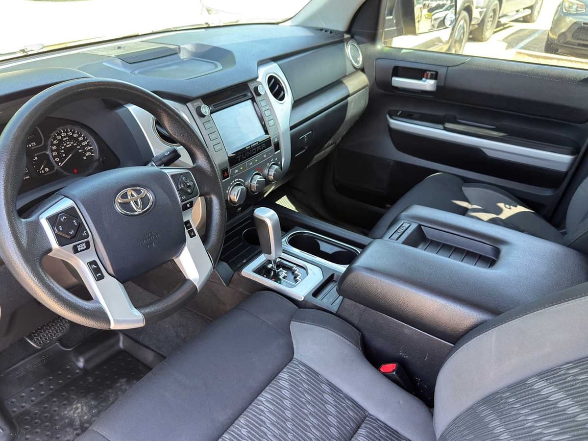 2019 Toyota Tundra - Image 12