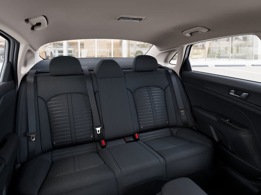 2026 Kia K5 - Image 16