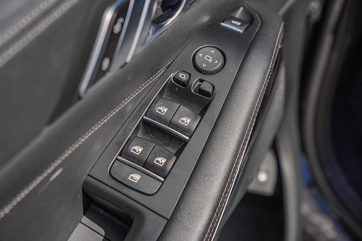 2023 BMW X5 PHEV - Image 26