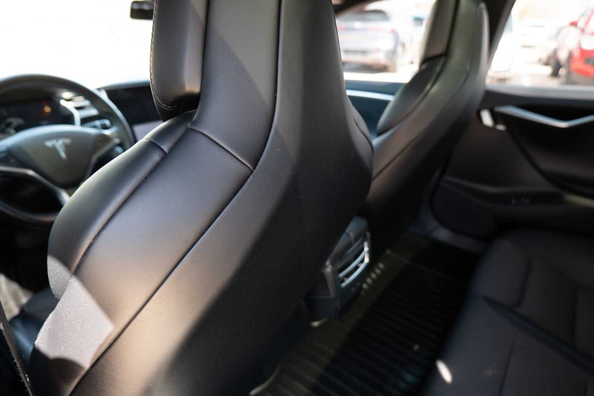 2017 Tesla Model S - Image 22