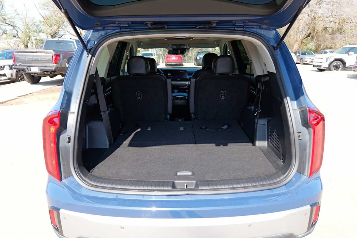 2023 Kia Telluride - Image 29