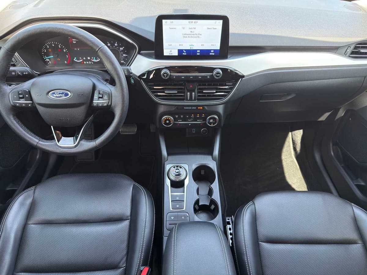 2020 Ford Escape - Image 21