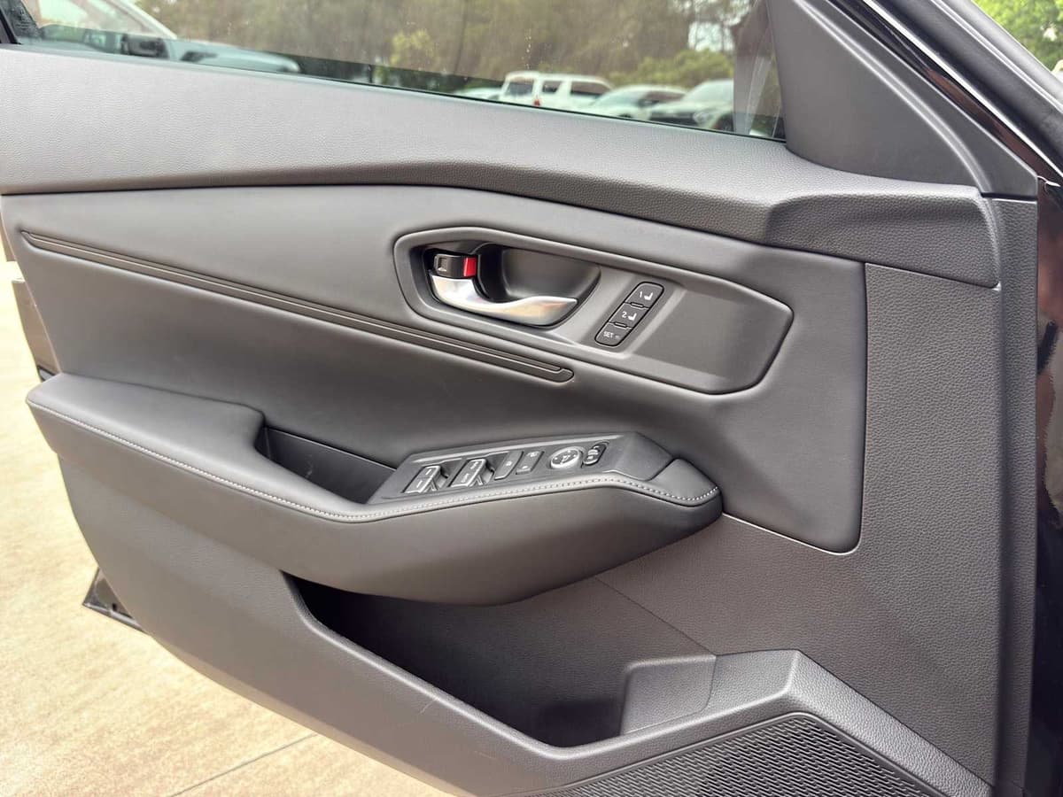 2026 Honda Accord Hybrid - Image 18