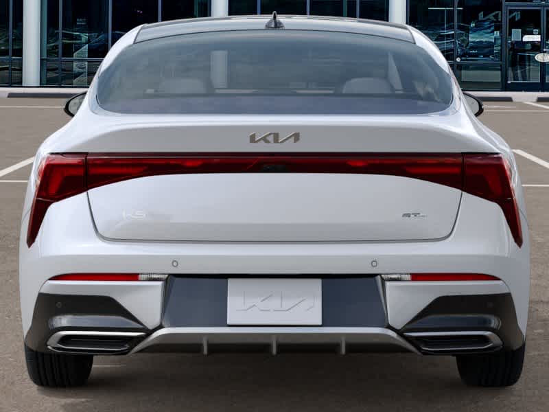 2026 Kia K5 - Image 13